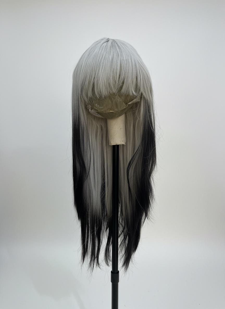 Wig silver and black