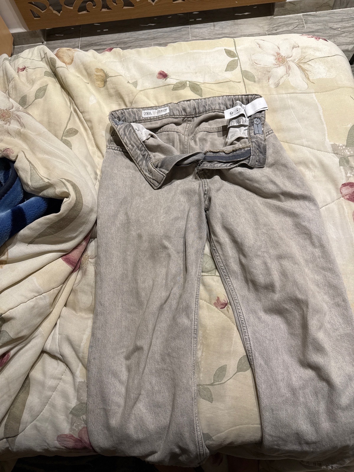 Pantalon gris