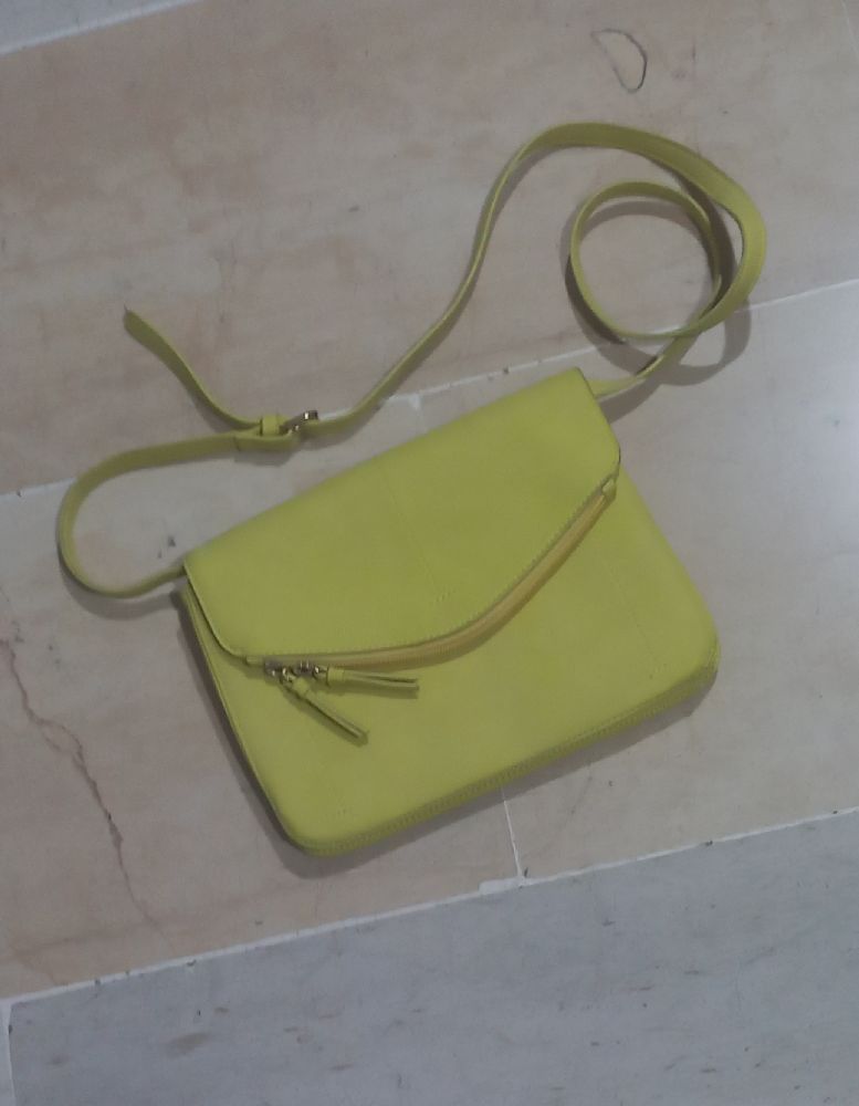 Sac neuff de la marque CAMAÏEU 