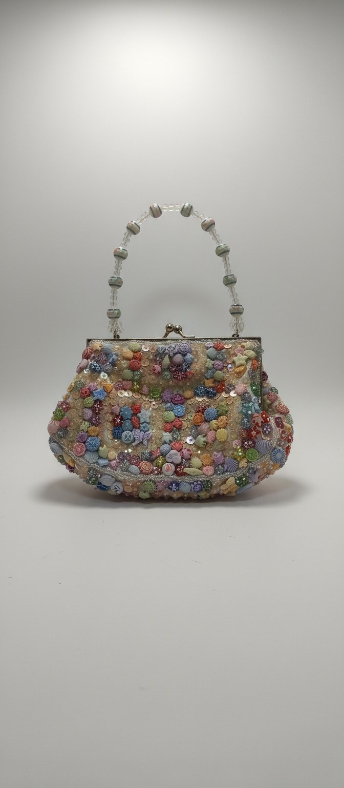 Mini beaded bag très tendance 