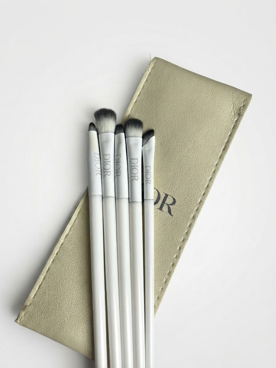 Pinceaux maquillage DIOR authentique 