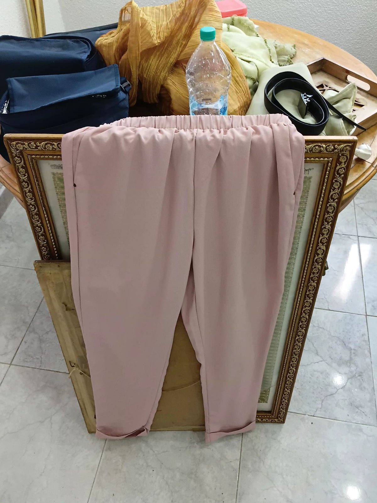 Les pantalons tailles 40 41 42