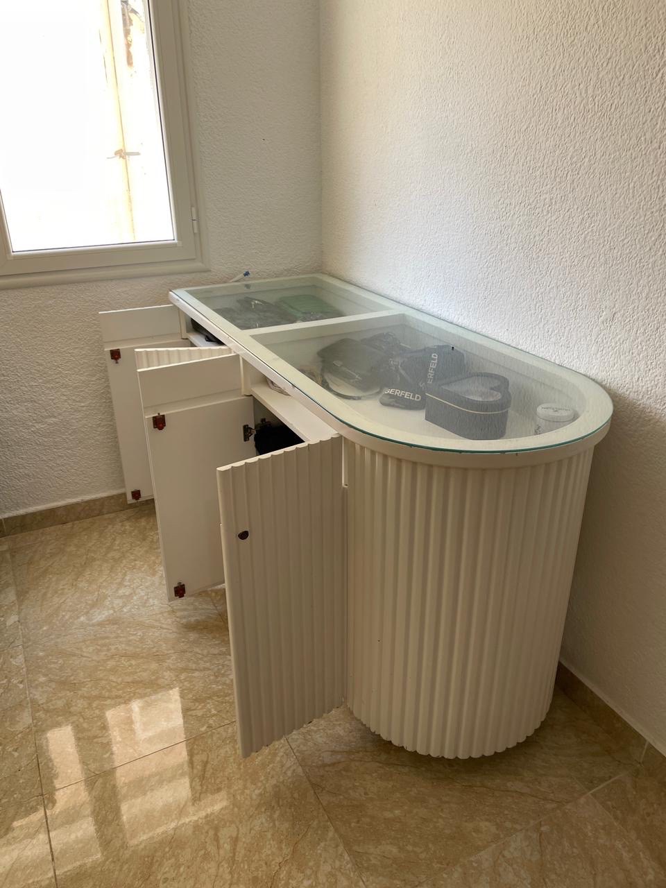 Vitrine de rangement