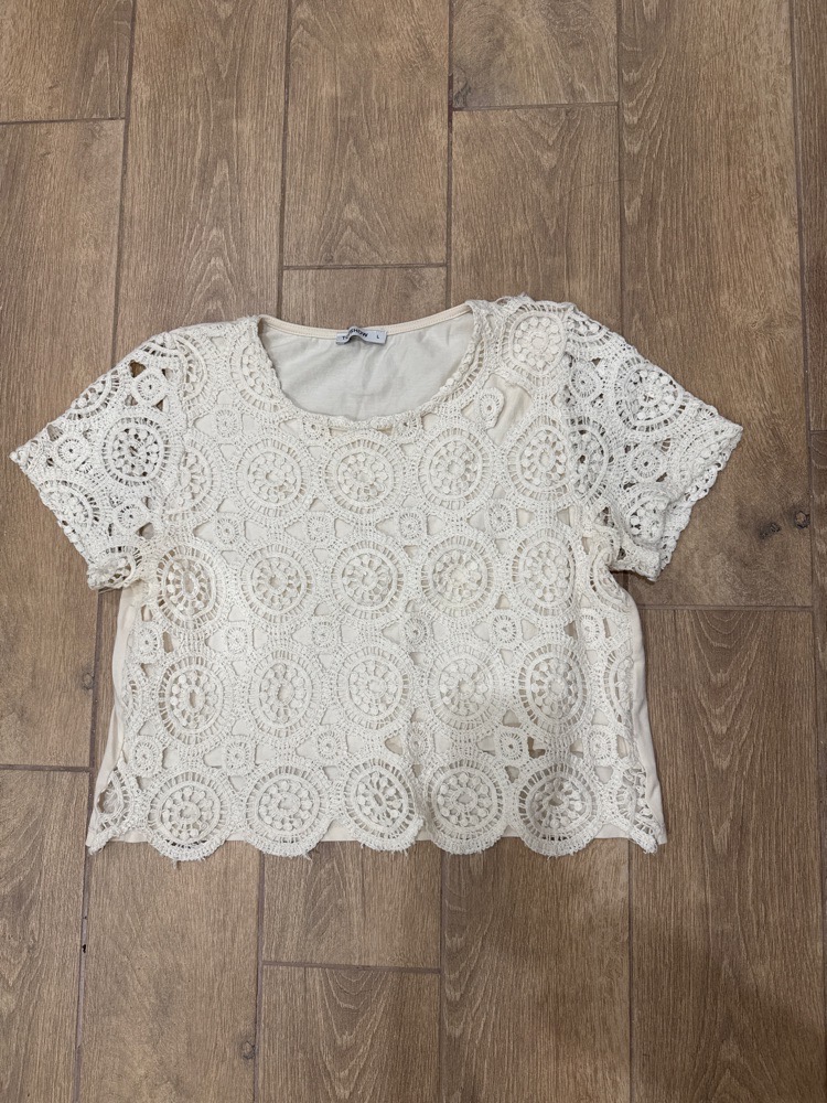 Top broderie