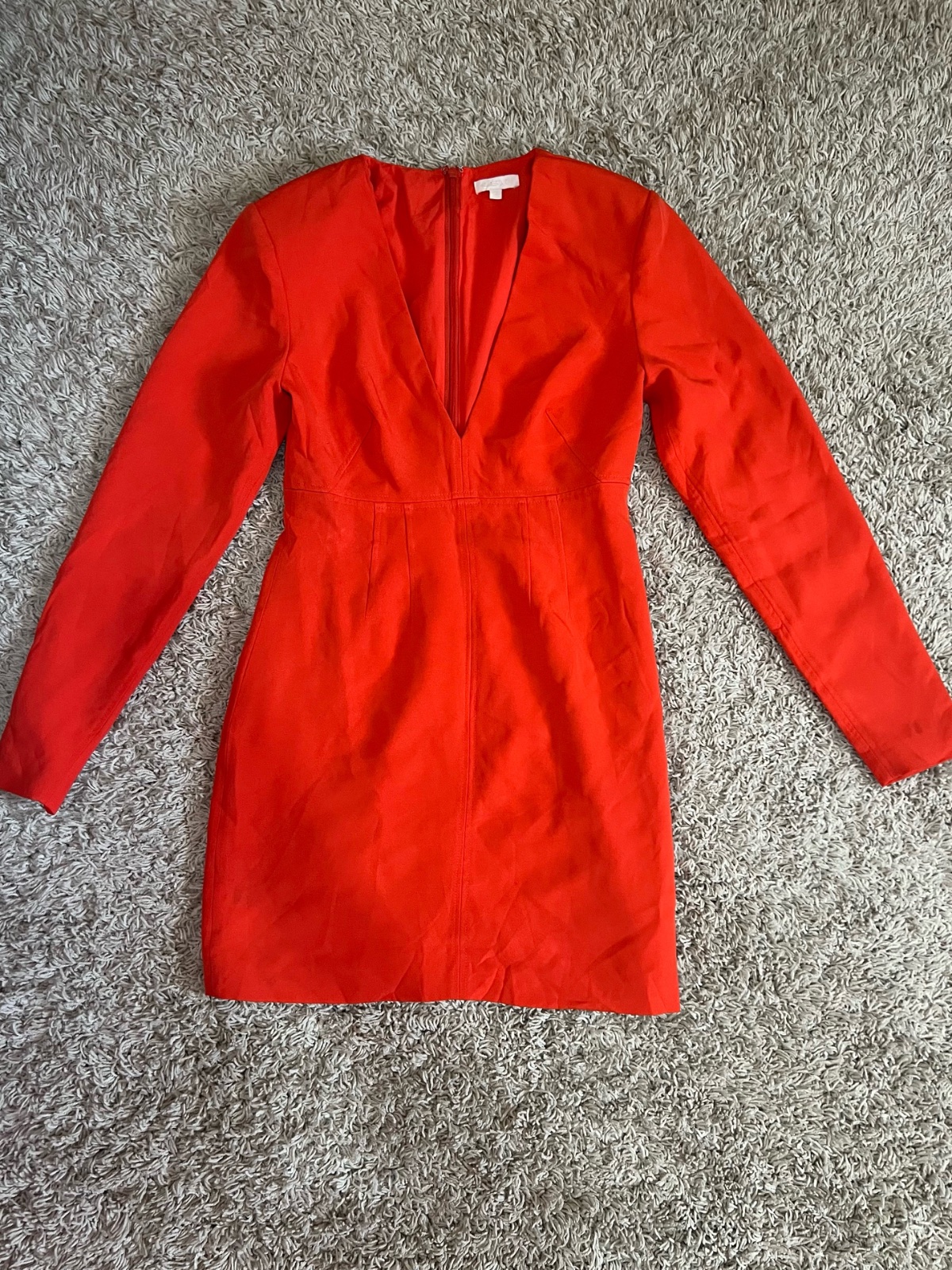 Robe Mini Rouge Orangé Décolleté
