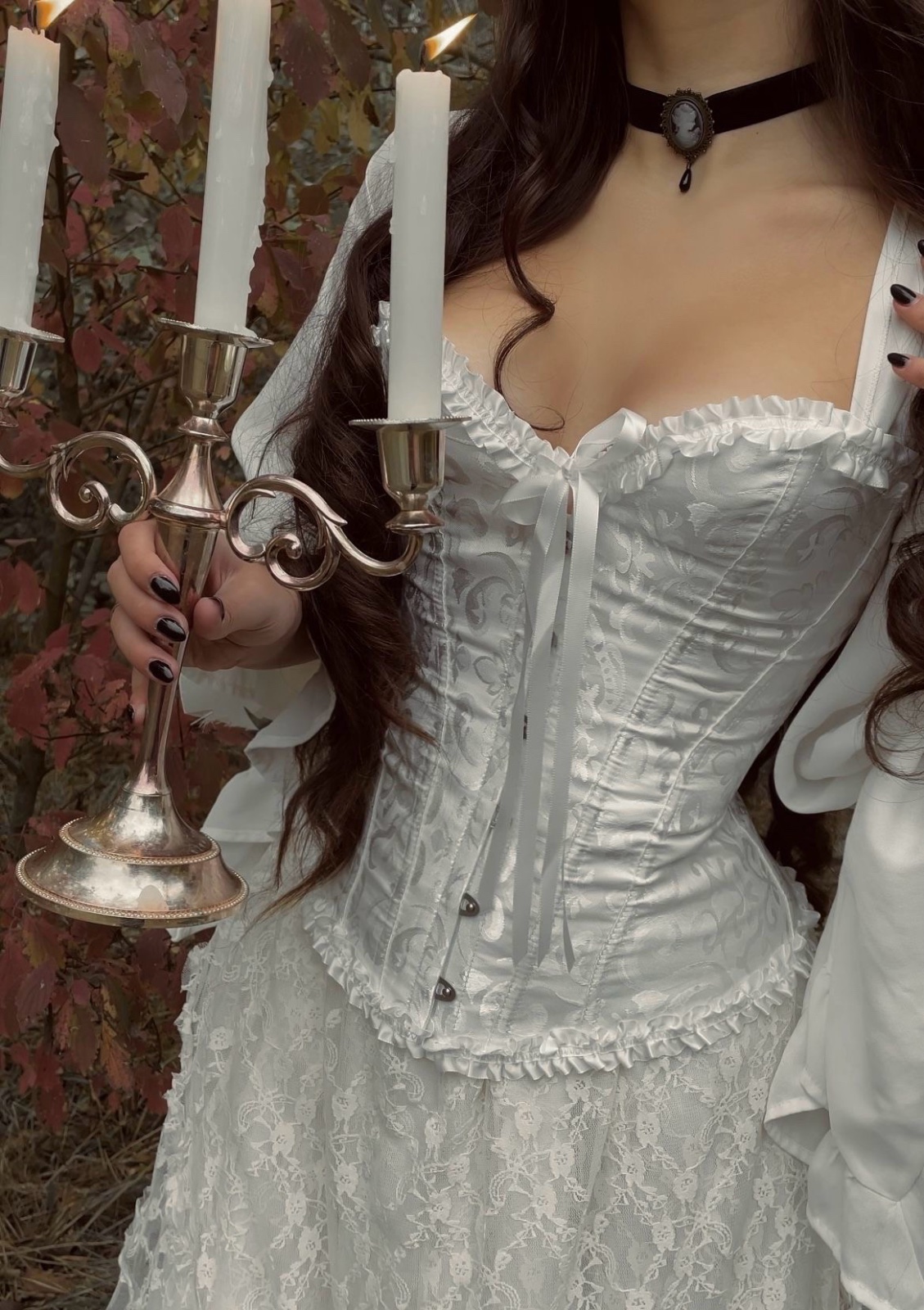 White Floral Brocade Lace-Up Corset