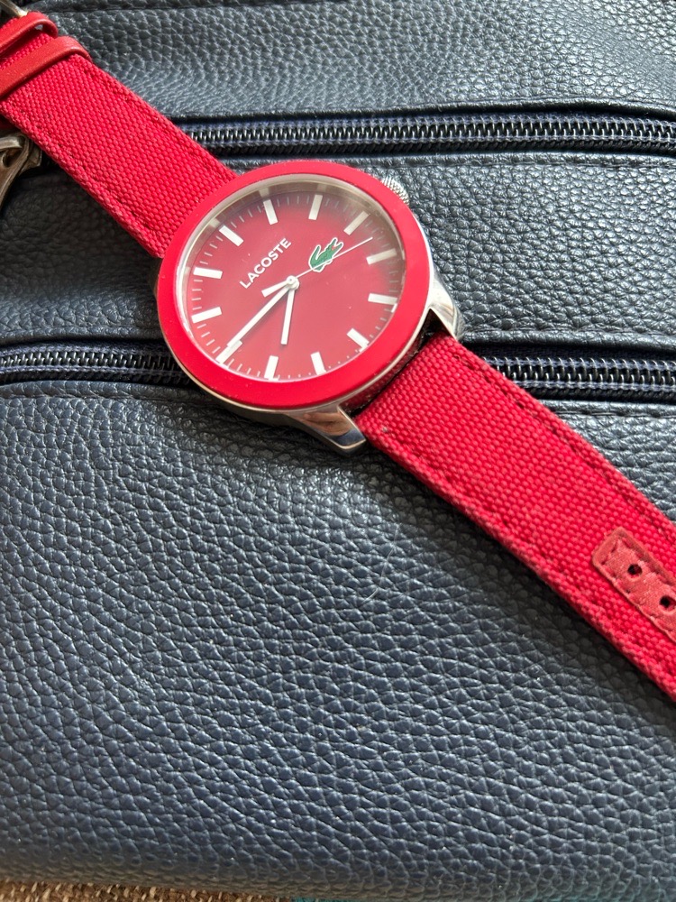 Montre Lacoste 