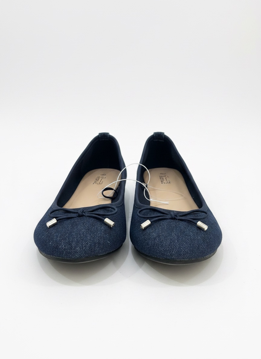 Ballerines REDTAG, neuves, effet jeans, impotées du Koweit