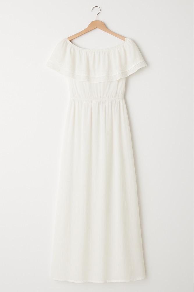 Robe longue blanche avec col bateau