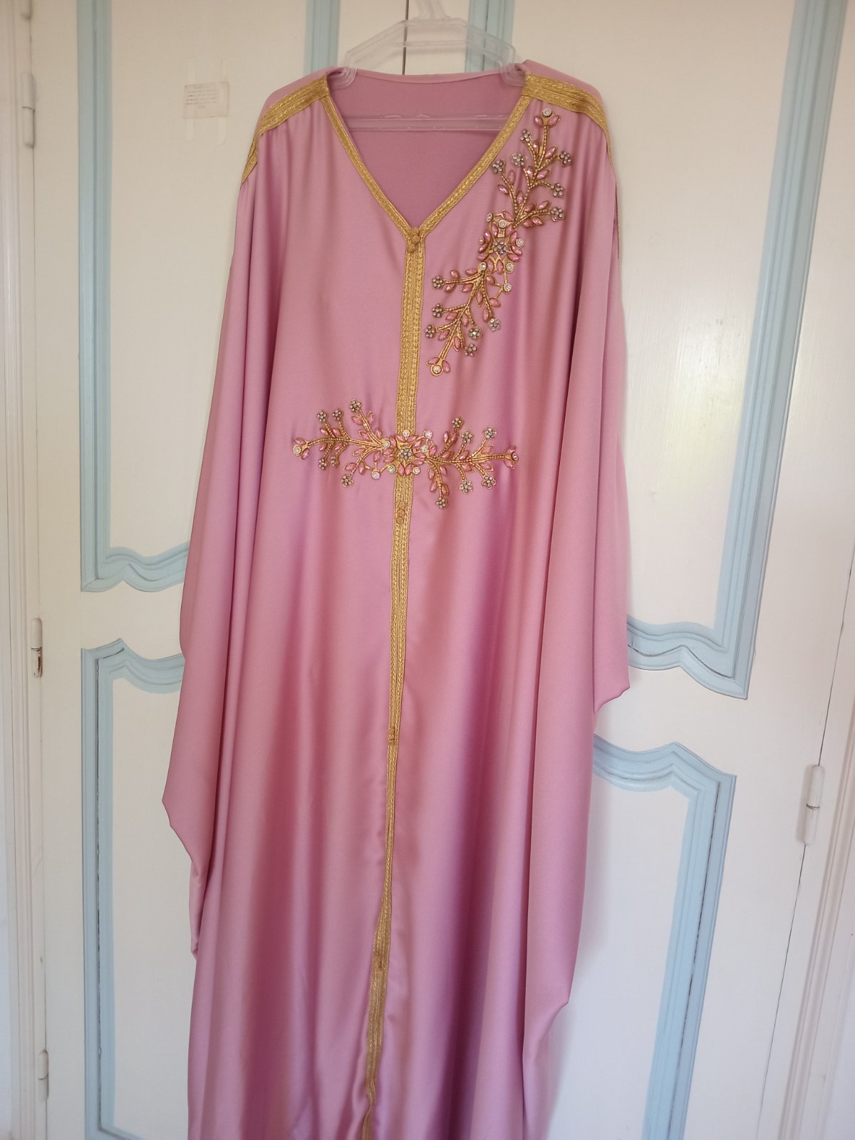 Caftan rose + talon beige 🎁