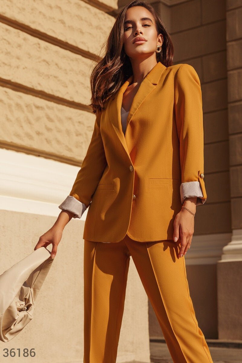 Ensemble jaune moutarde 