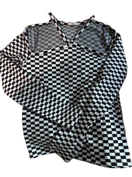 Balck and white shirt