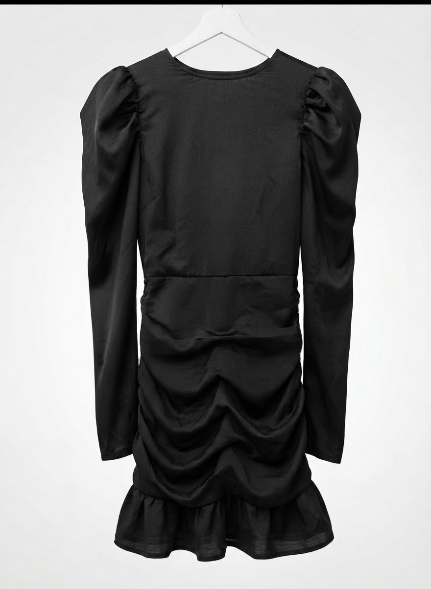 Robe noir