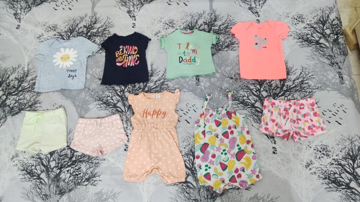 Lot vêtements bébé