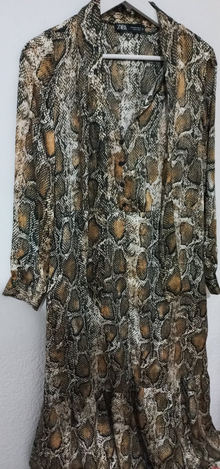 Robe Zara