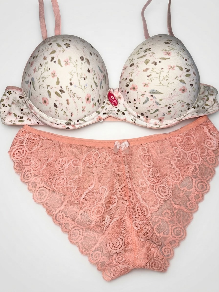 Soutien gorge et bas en dentelle 🇹🇷
