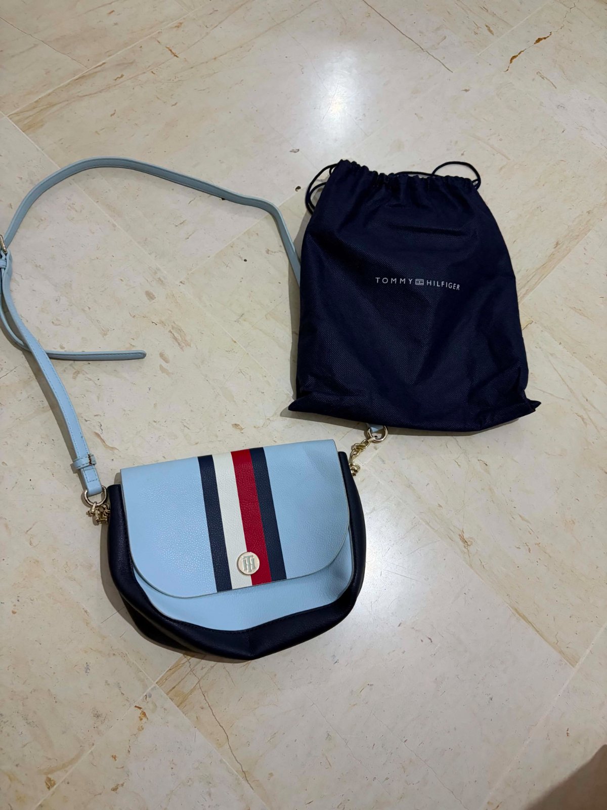 Sac tommy hilfiger 