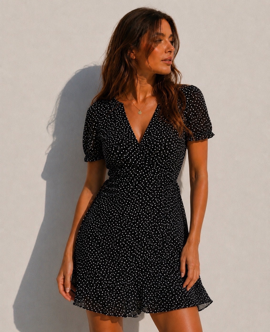 🖤 Robe noire à pois blancs 