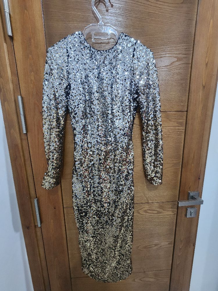 Robe bi couleurs de la marque Dress the population