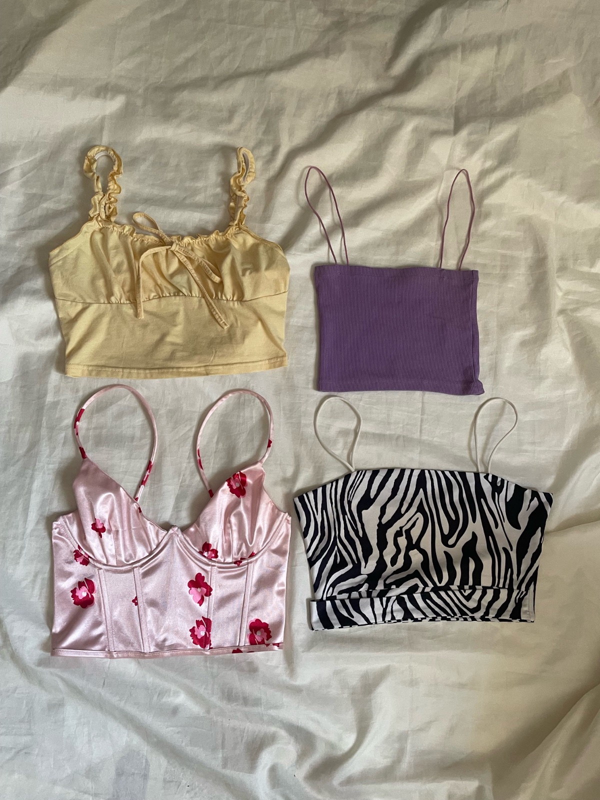 Lot de 4 tops promo🔥🔥