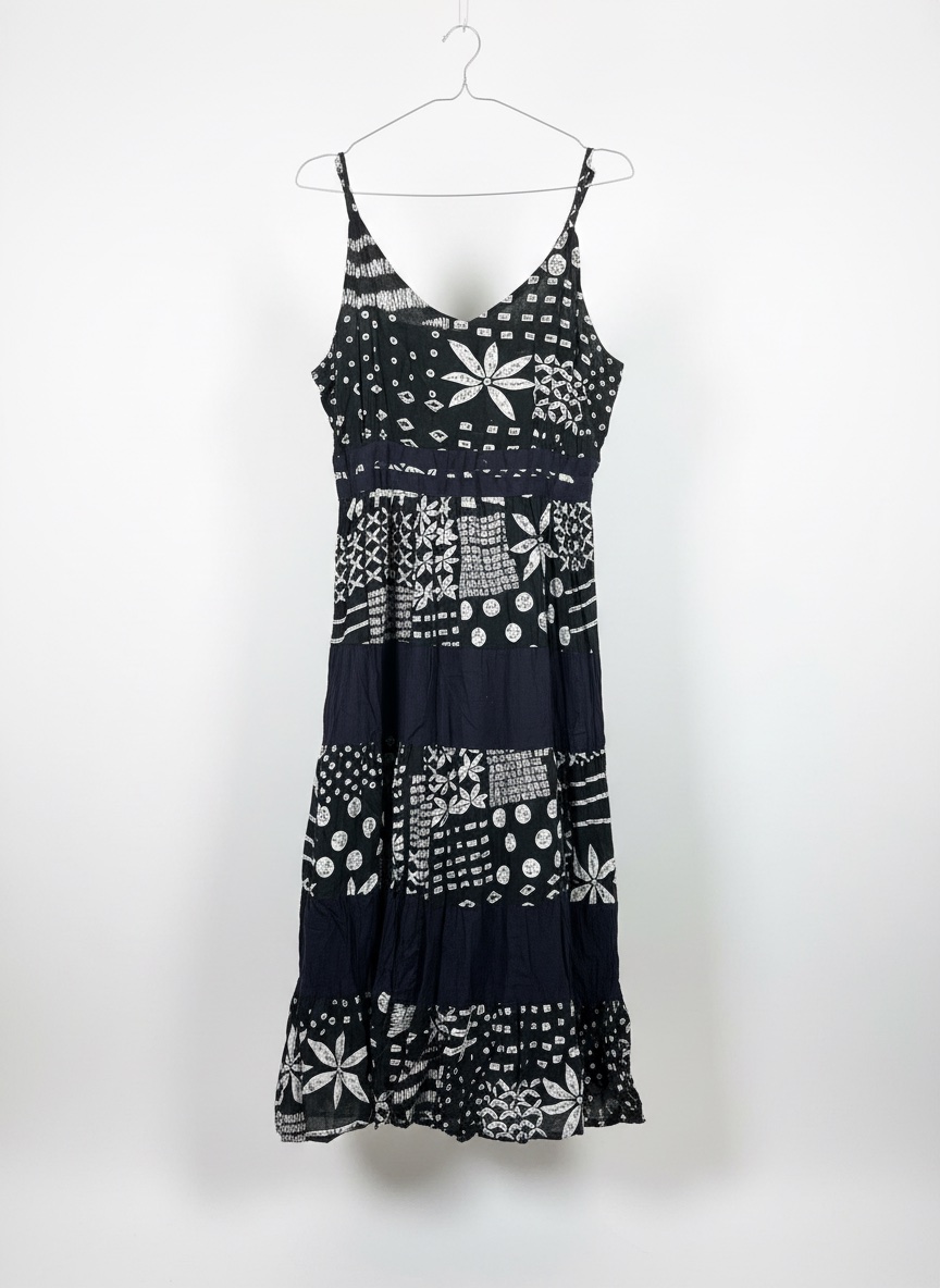 Robe midi noire et bleue