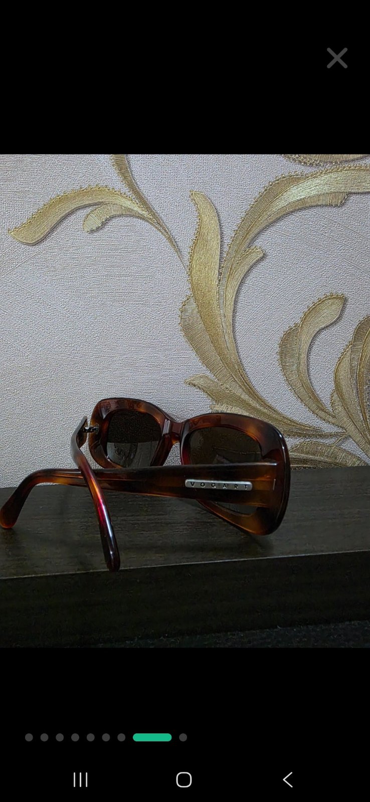 Des lunettes VOGART