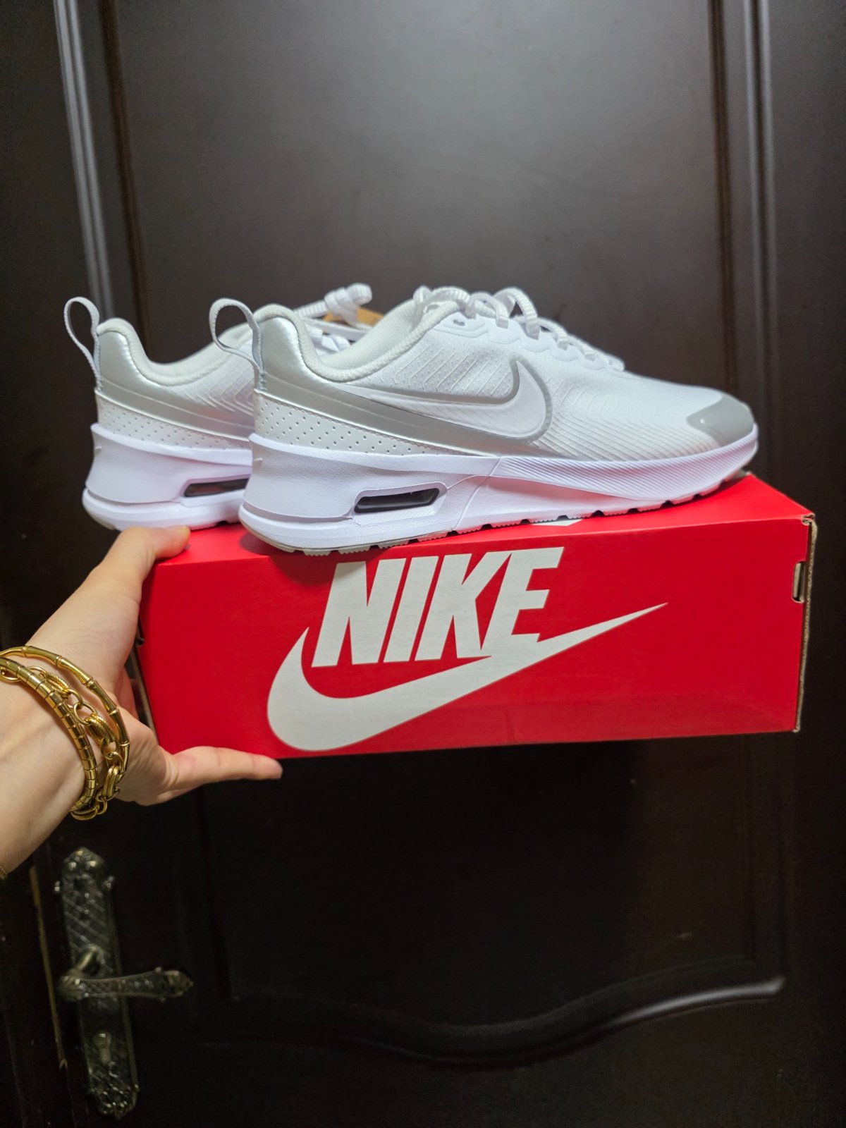 Nike