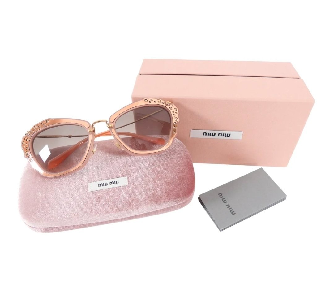 Des lunettes MIU Miu prix forsa