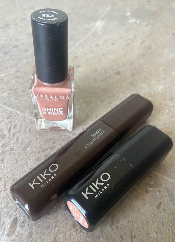 Mascara+rouge a levres+vernis 
