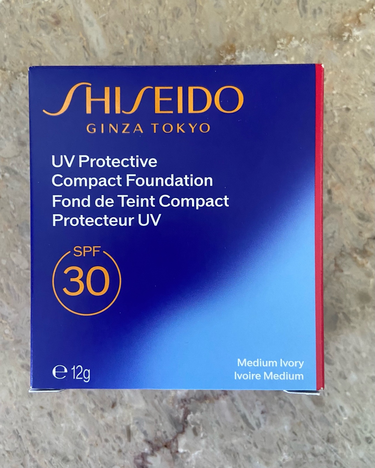 Fond de teint compact Shiseido spf30