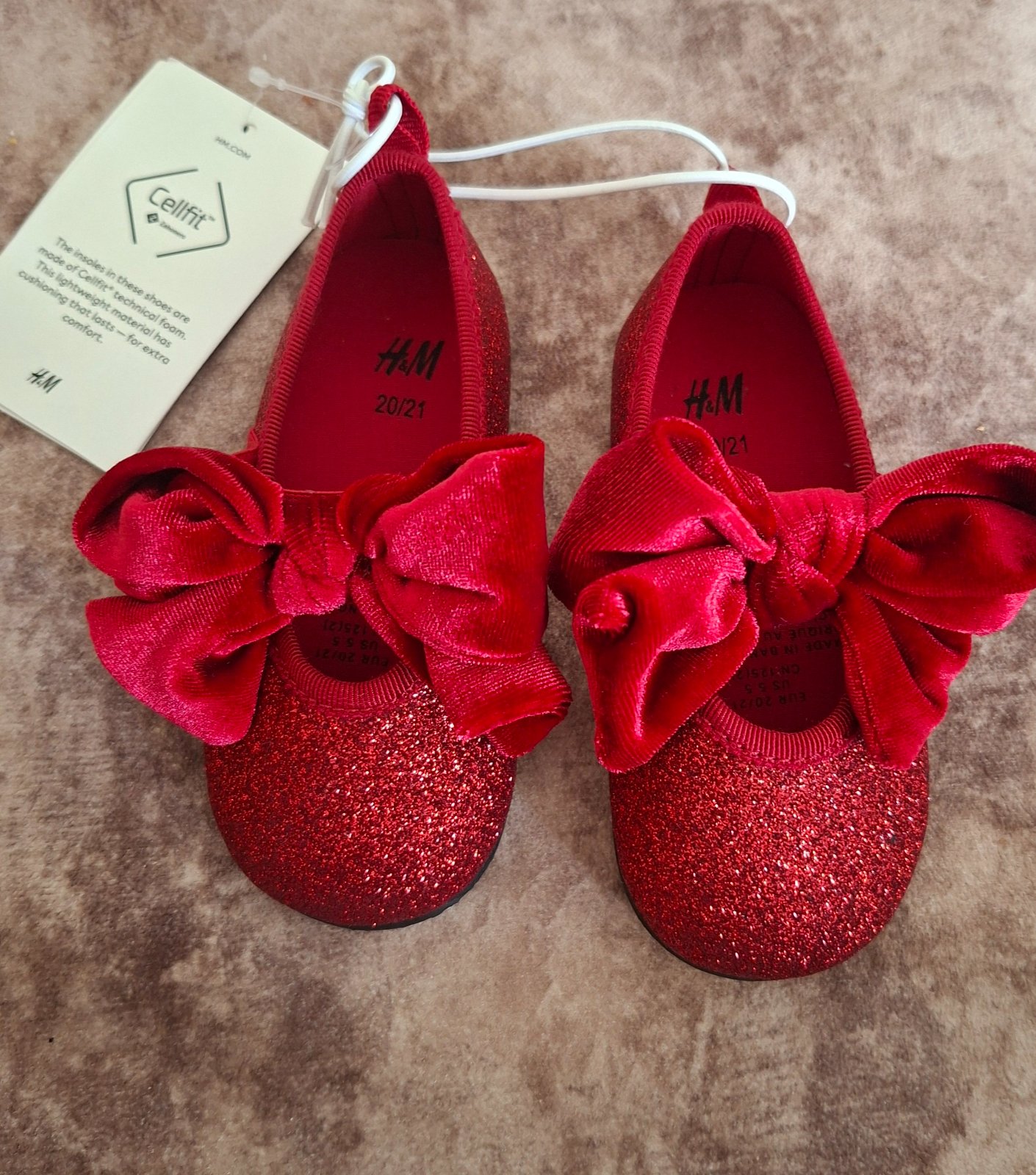 Balerines H&M rouges pailletées avec nœud en velours (Pointure 20/21) - État Neuf