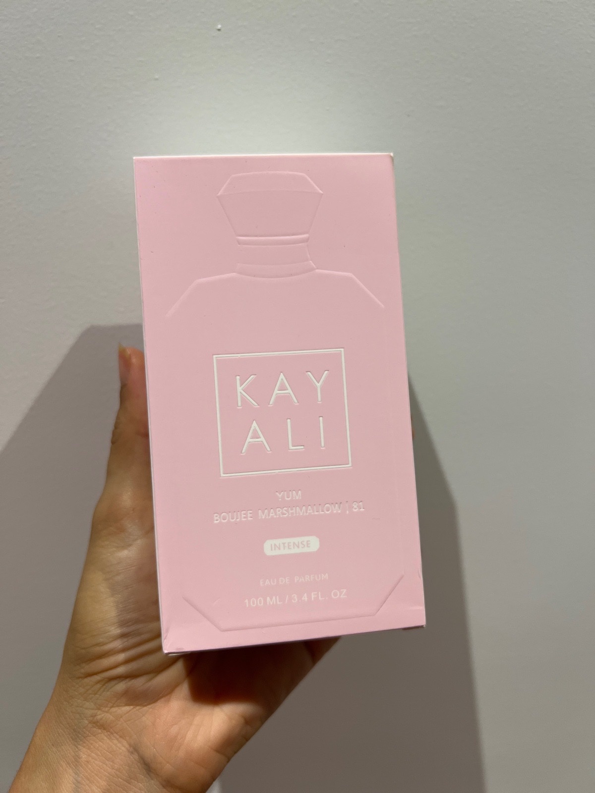 Parfum Kayali yum boujee marshmallow 81