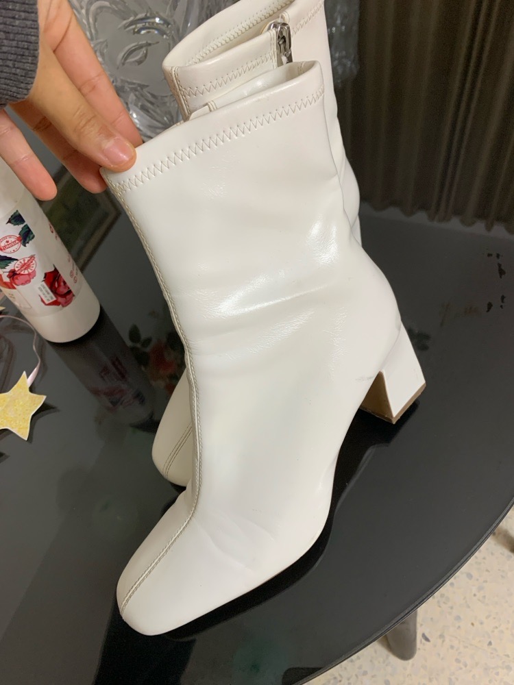 White bershka ankle boots 