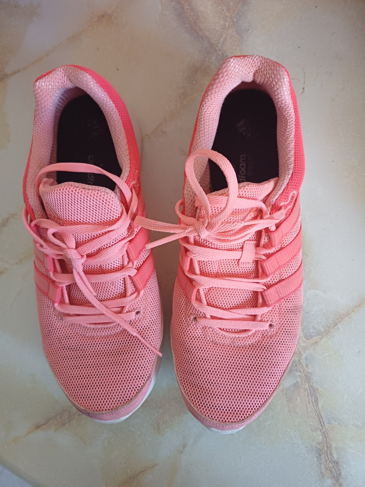 Basket adidas pointure 41