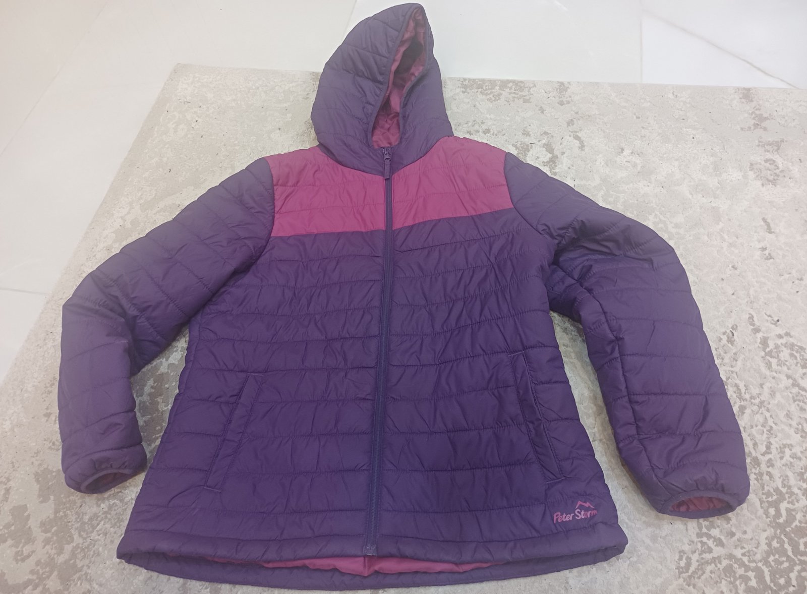Doudoune violet-rose taille 18
