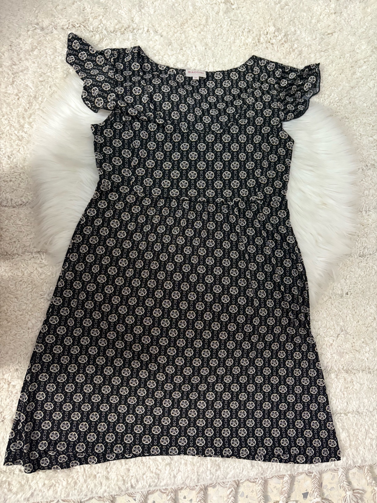 Robe noire imprimée chic et légère 🖤