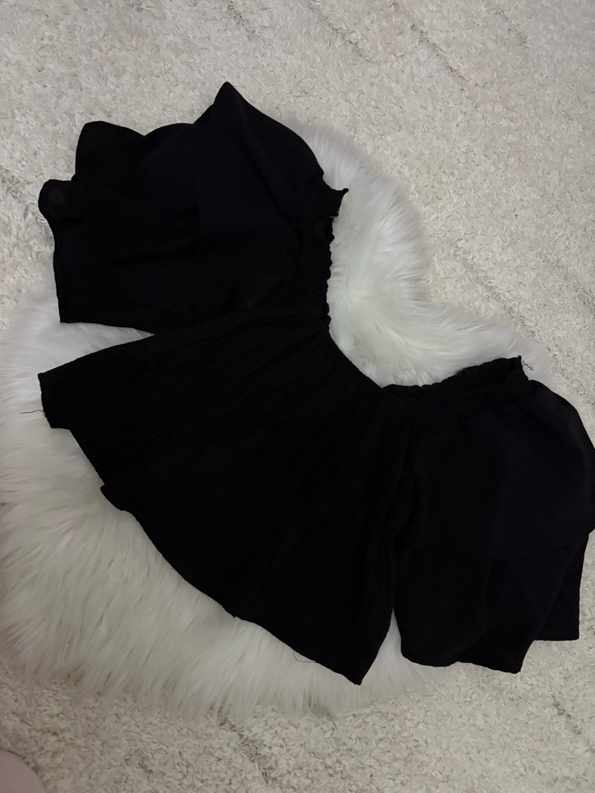 Pull noir chic et confortable – style tendance 🖤