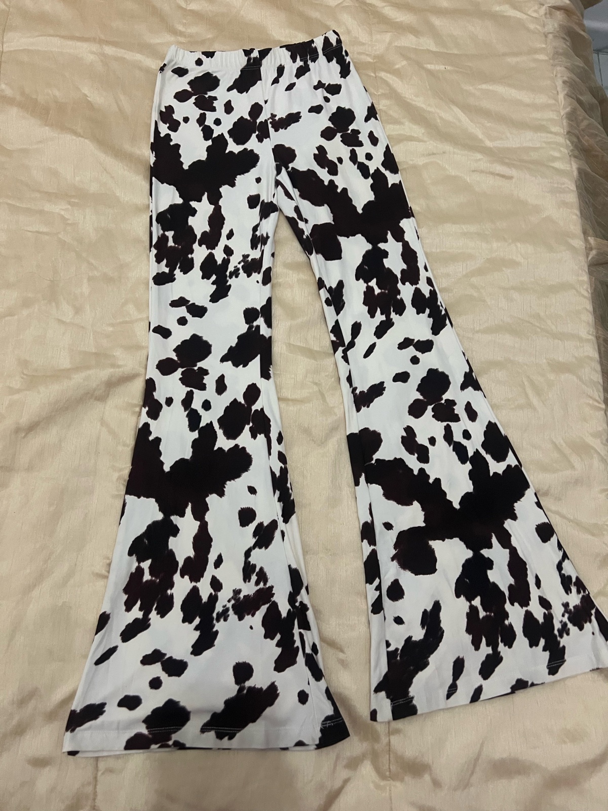 Pantalon flare Cow Print Forever 21 🐄✨