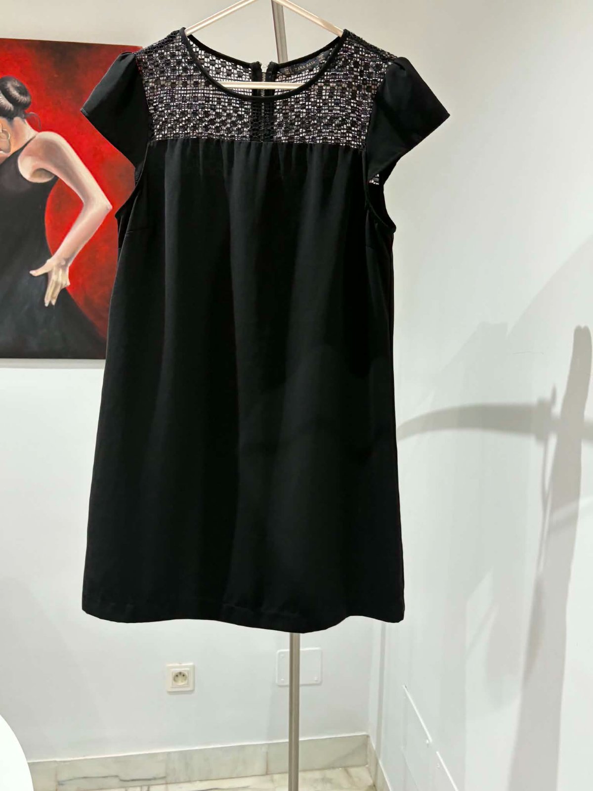 Robe noire Zara