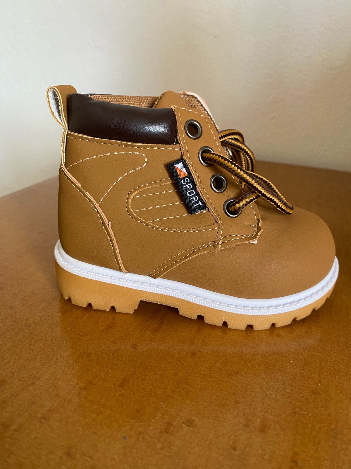 🔹 Chaussures enfant à vendre