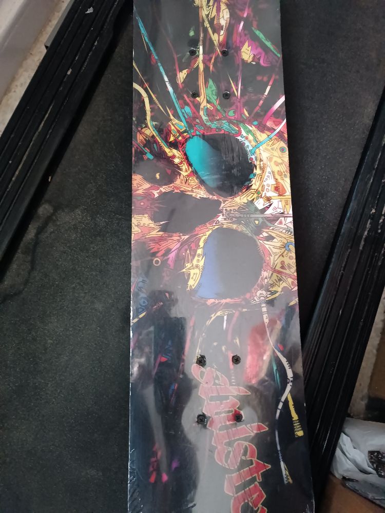 Skate board cachetée 