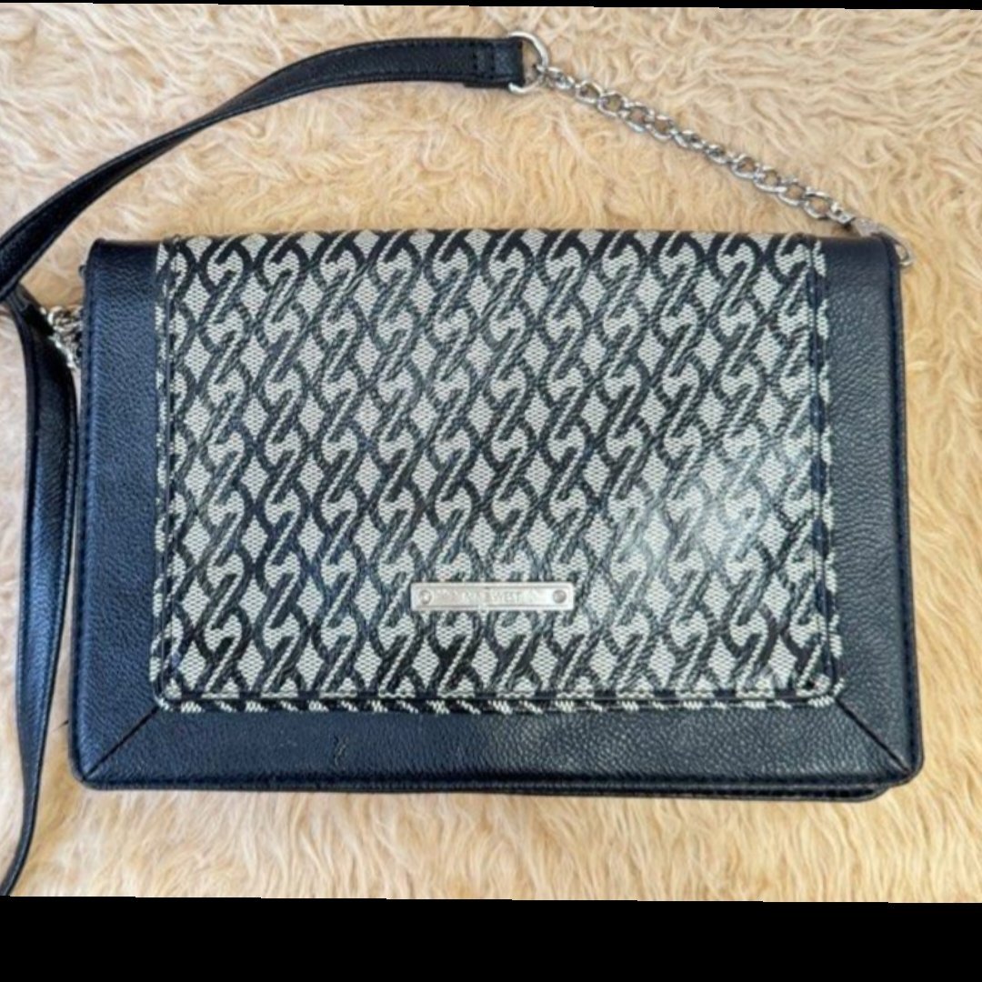Bandoulière la marque Nine west 💓