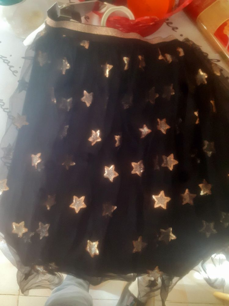JUPE TULLE À ÉTOILES 
