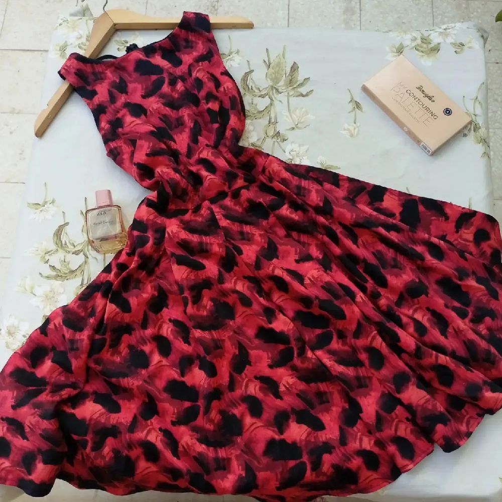 robe rouge taille S 