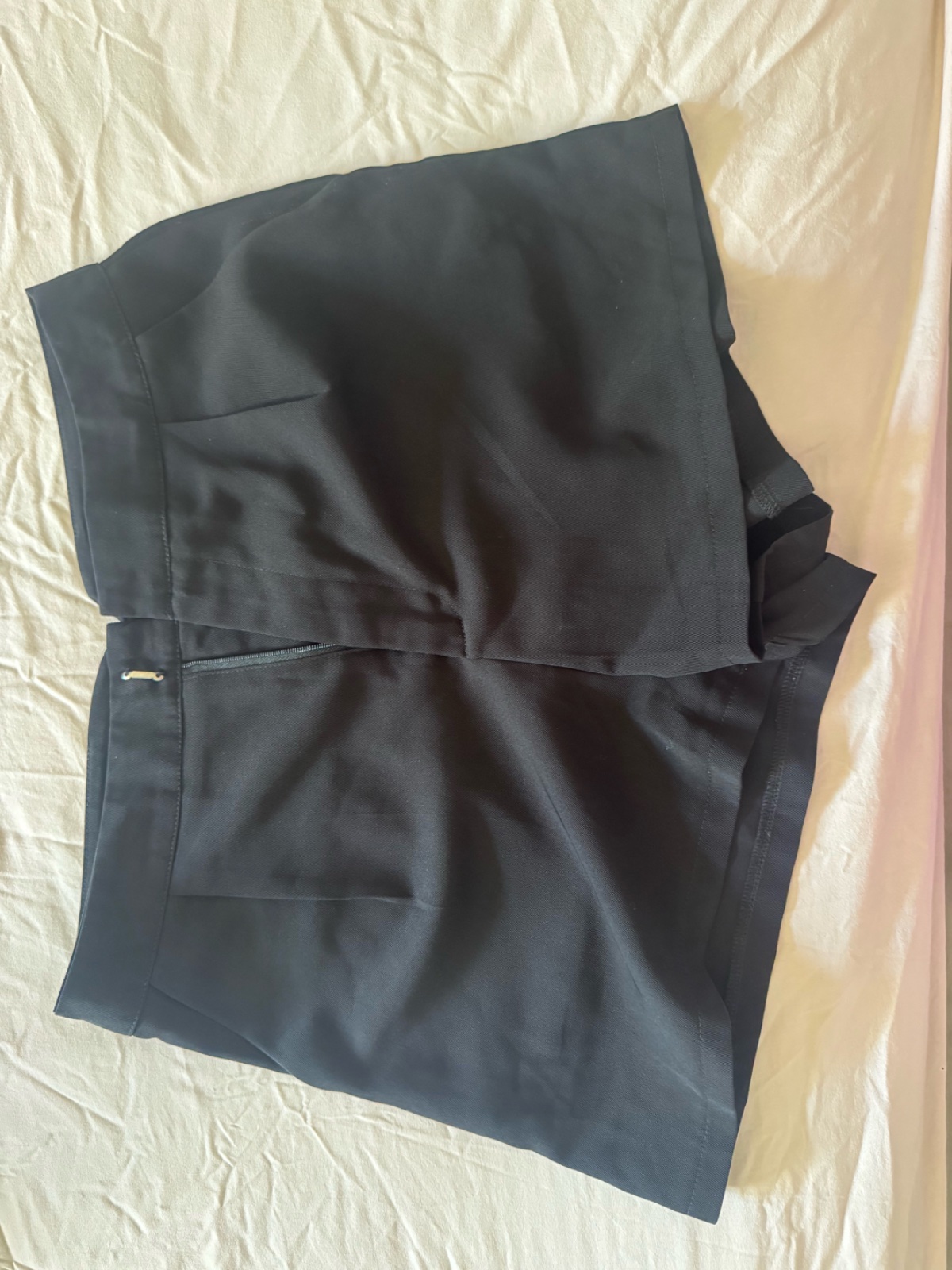 Short noir basic