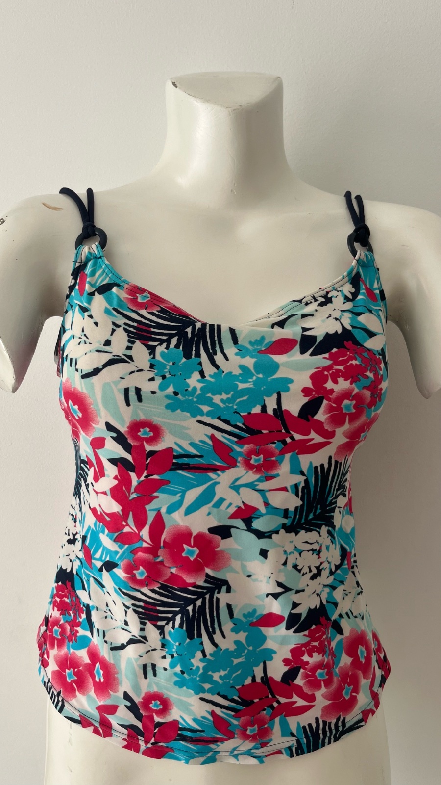 T-shirt sans manche ( maillot de bain )