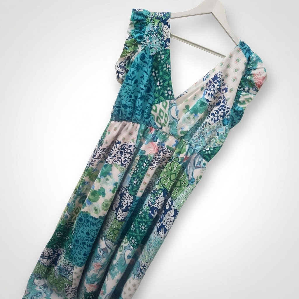 🫆🫆👀TRÈS JOLIE ROBE IMPRIMÉE TRÈS CLASSE HABILLÉE A BAS PRIX ACHETE A 140DT