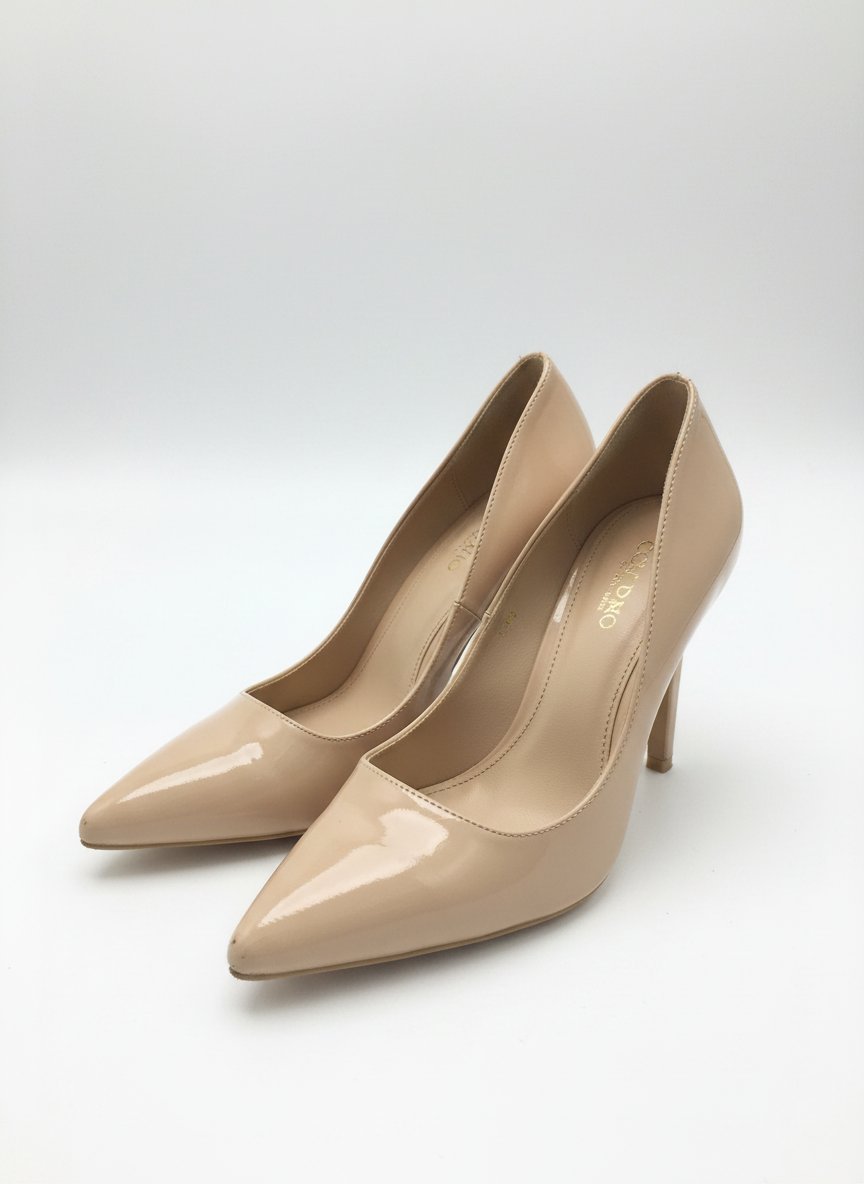 Escarpin beige berska jamais porté 39