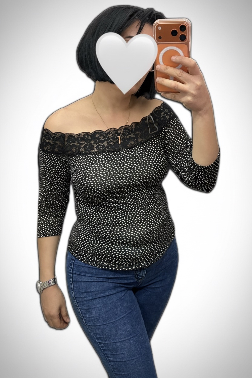 Pull à points et dentelle