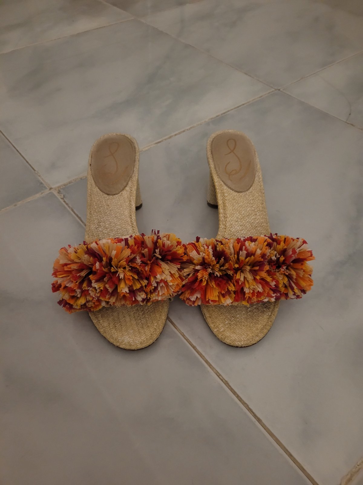 Mules a froufrou orangé en canvas Sam Edelmon 